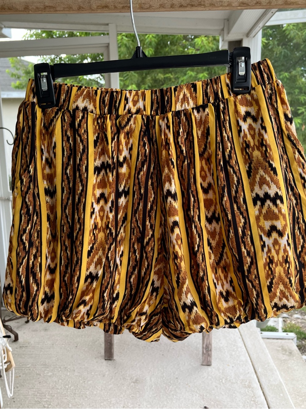 Aztec/ tribal print bloomer style shorts